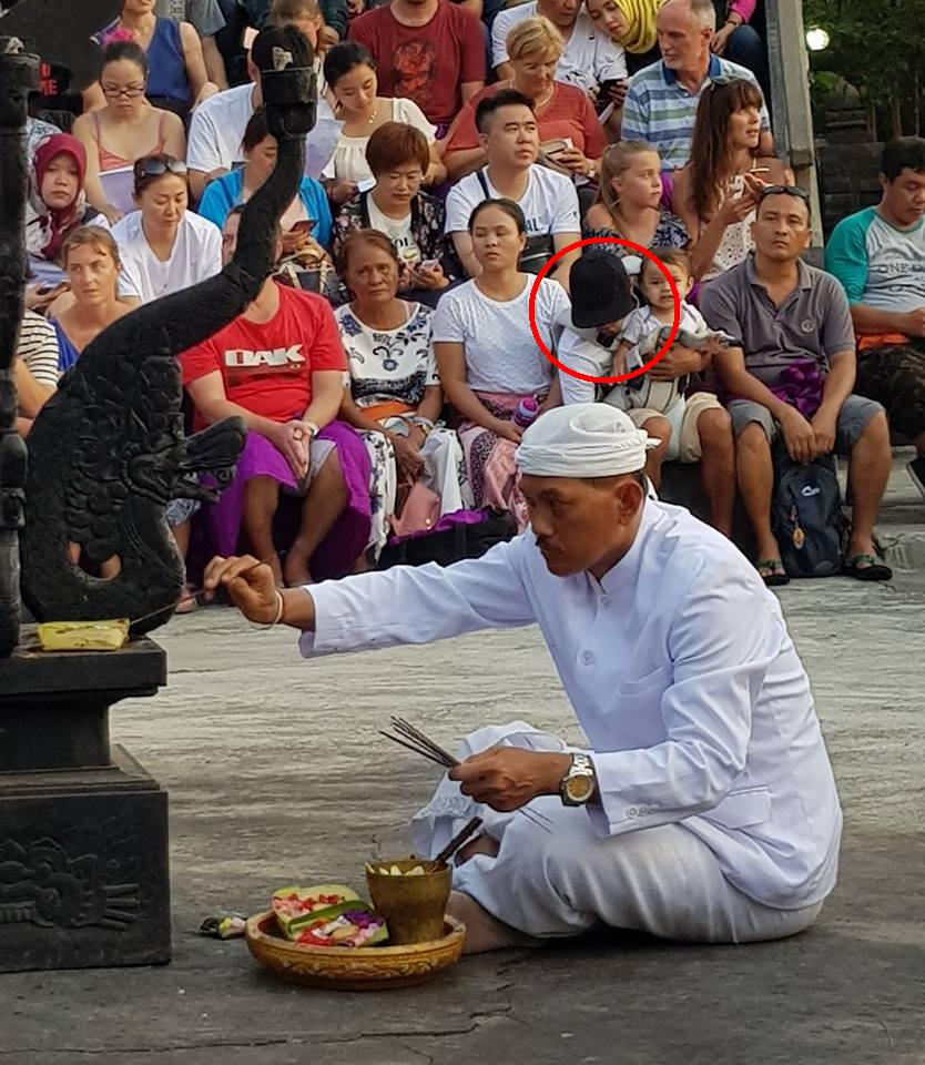 Ariel Adalah Semesta